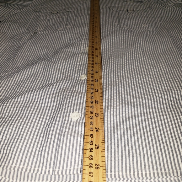 Columbia, Women's Super Bahama, Seersucker Long Sleeve Button Down, Size S/P - Picture 8 of 10